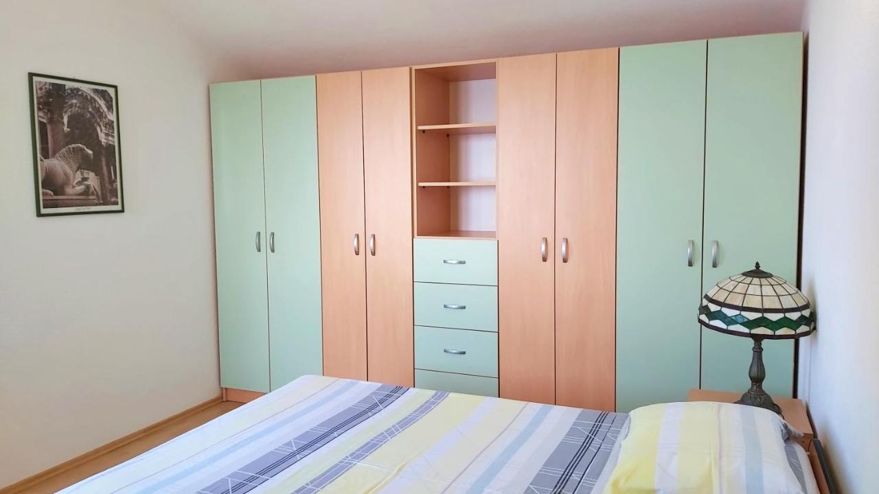 Apartments Borak Omiš Εξωτερικό φωτογραφία