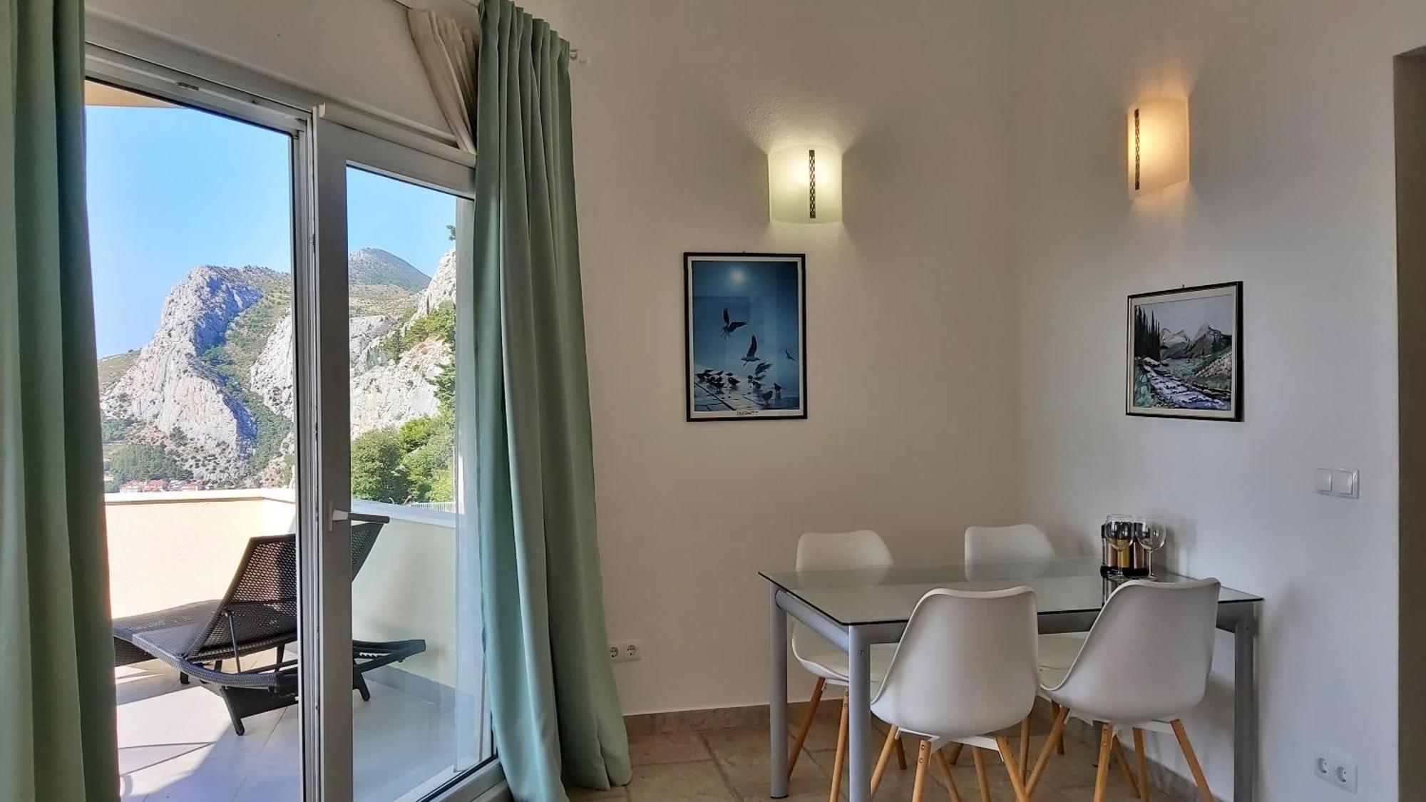 Apartments Borak Omiš Δωμάτιο φωτογραφία