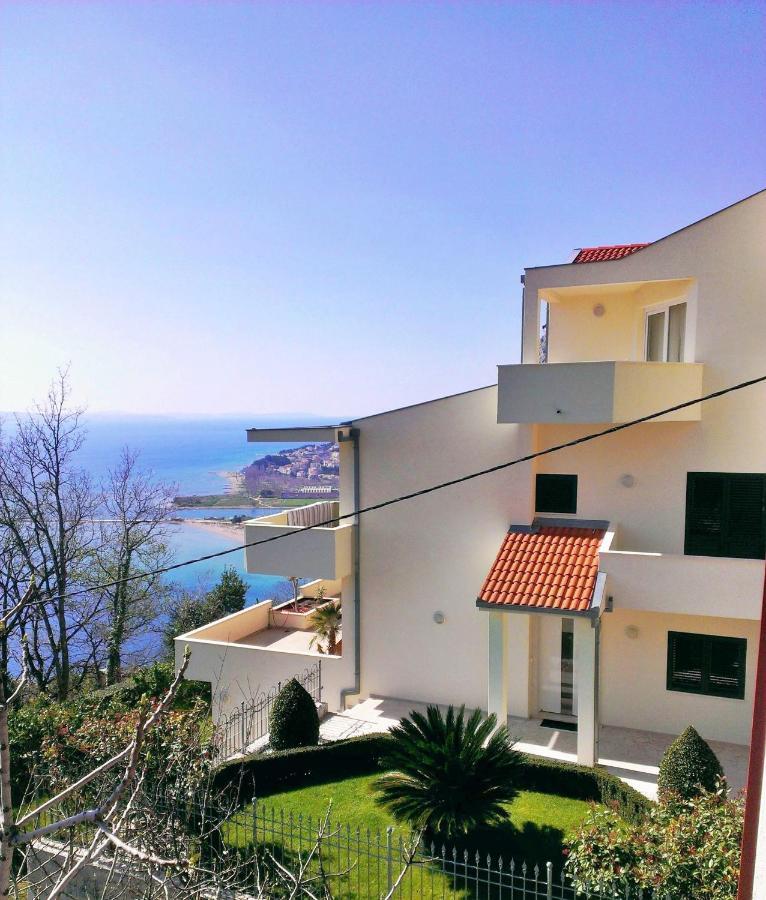 Apartments Borak Omiš Εξωτερικό φωτογραφία